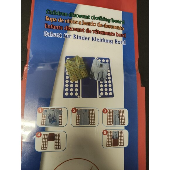 Kid Size Plastic Clothes Folding Board Easy and Fast - Picture 2 of 3